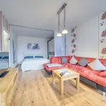 - Haus E, App 0e1104 *