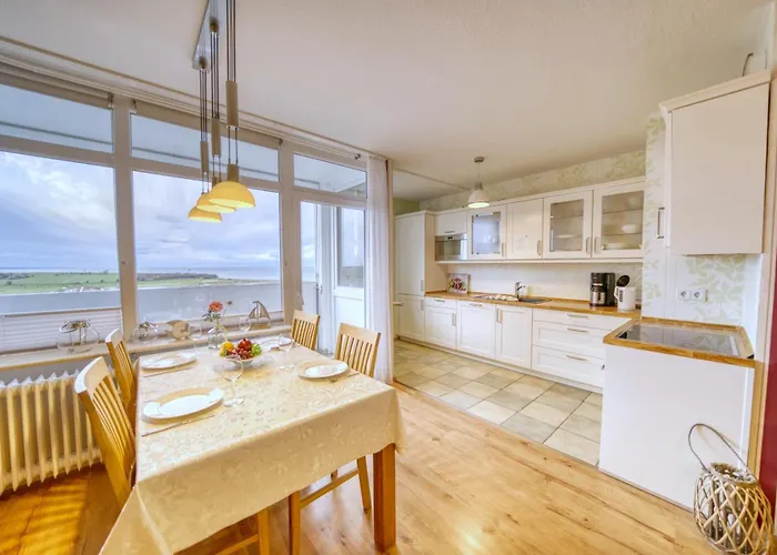 - Haus E, App 0e1104 *